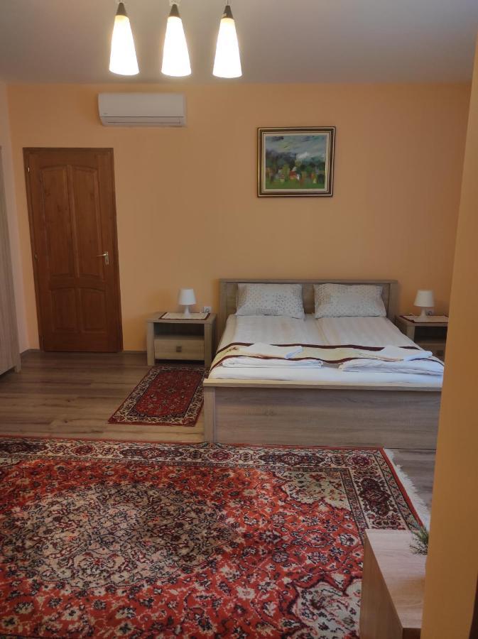 Hotel Maros Vendeghaz Mórahalom Zewnętrze zdjęcie